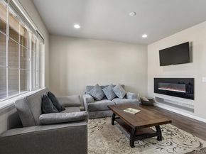 522 E Dry Creek Place, Littleton CO 80122