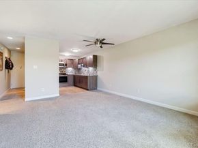 725 S Clinton Street 13B, Denver CO 80247