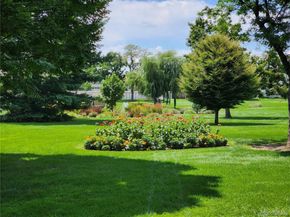 725 S Clinton Street 13B, Denver CO 80247