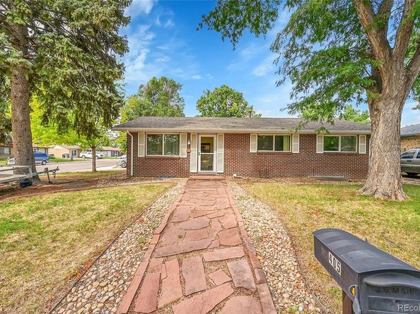405 Elliott Street, Longmont CO 80504
