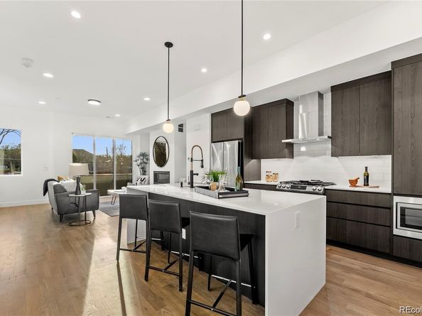 2148 Applewood Drive, Lakewood CO 80215