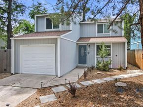 1211 Meadow Street, Longmont CO 80501