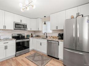 1211 Meadow Street, Longmont CO 80501