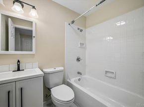 7700 W Glasgow Place 18B, Littleton CO 80128