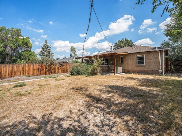 2141 Quebec Street, Denver CO 80207