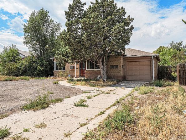 2141 Quebec Street, Denver CO 80207
