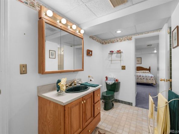 7153 E Briarwood Drive, Centennial CO 80112