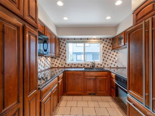 8851 W Yale Avenue, Lakewood CO 80227