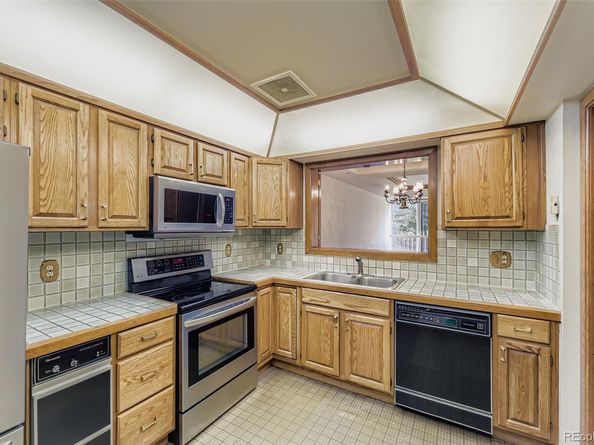 1900 E Girard Place 204, Englewood CO 80113