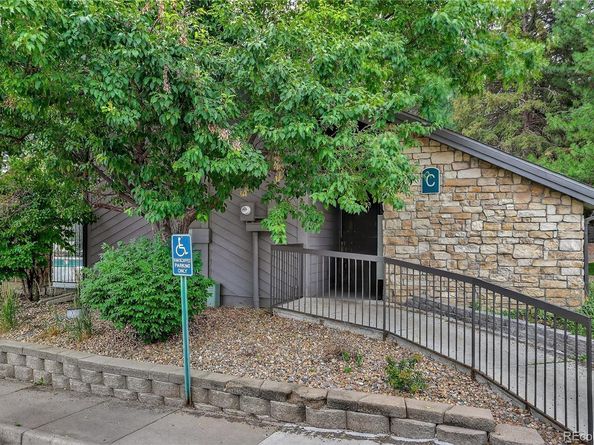 2575 S Syracuse Way A305, Denver CO 80231