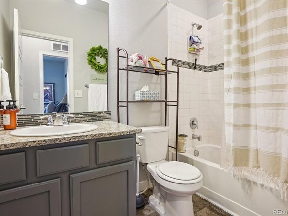 674 E Hinsdale Avenue, Littleton CO 80122