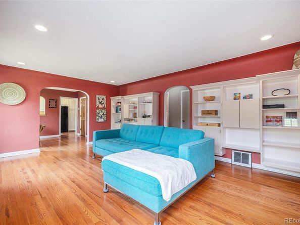 1900 Magnolia Street, Denver CO 80220