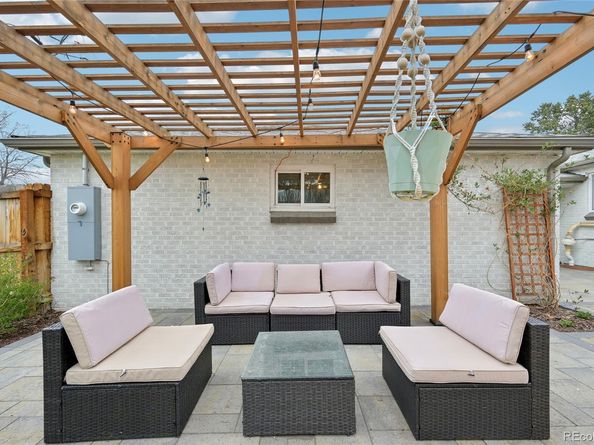 3285 N Monaco Parkway, Denver CO 80207