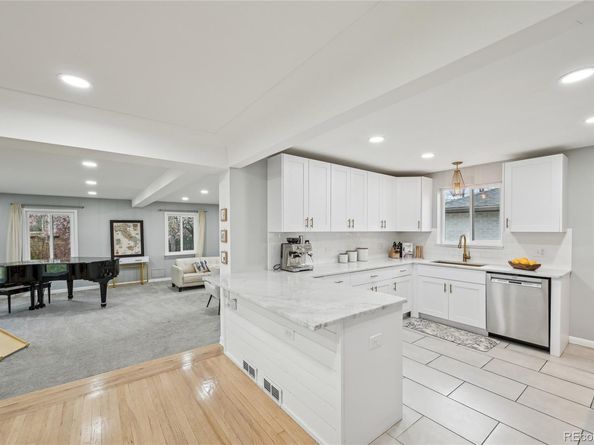 3285 N Monaco Parkway, Denver CO 80207
