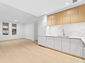 208 Delancey Street 2H, New York NY 10002