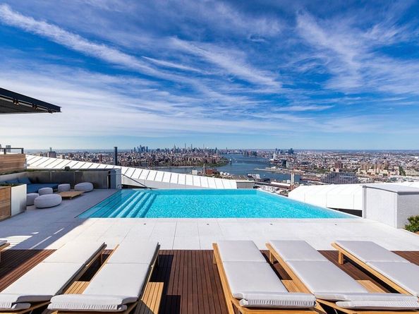 1 City Point 16D, Brooklyn NY 11201