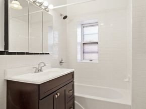 28 8th Avenue, Brooklyn NY 11217