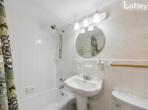 130 East 18th Street 11K, New York NY 10003