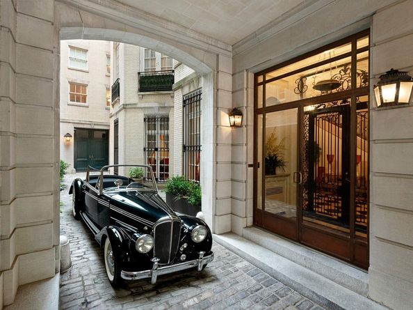 15 East 96th Street, New York NY 10129