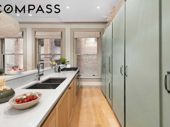 874 Broadway 407, New York NY 10003