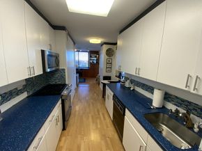 271-10 Grand Central Parkway 6L, Queens NY 11005