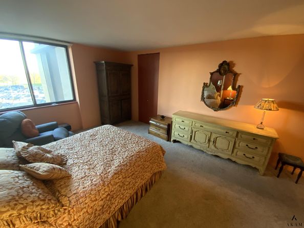 271-10 Grand Central Parkway 6L, Queens NY 11005