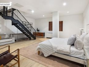 416 West 52nd Street TH219, New York NY 10019