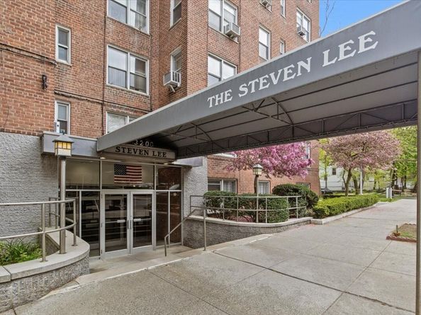 3200 Netherland Avenue D, Bronx NY 10463