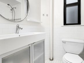 58 West 105th Street 5A, New York NY 10025