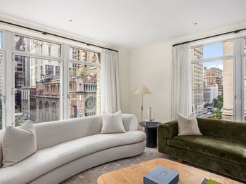 515 Park Avenue