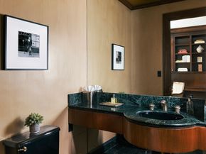 1165 Park Avenue 10B, New York NY 10128