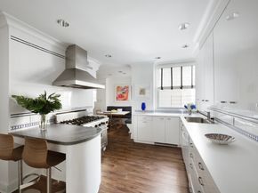 1165 Park Avenue 10B, New York NY 10128