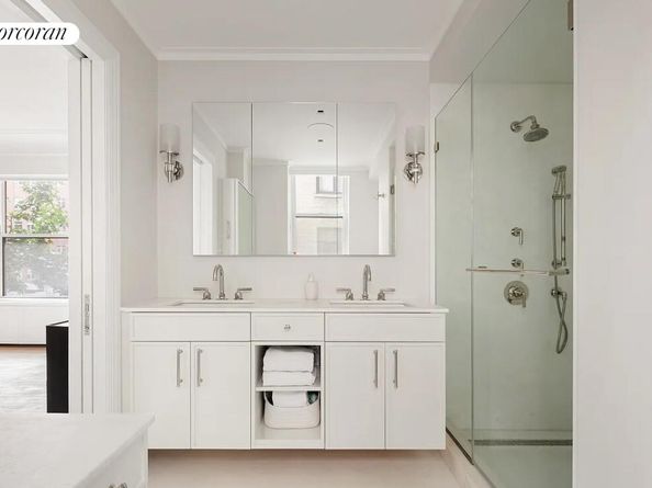 875 Park Avenue 4C, New York NY 10075