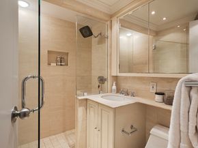 411 East 53rd Street 12A, New York NY 10022