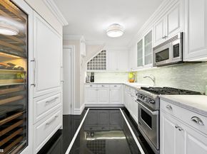 301 East 48th Street 15/16C, New York NY 10017