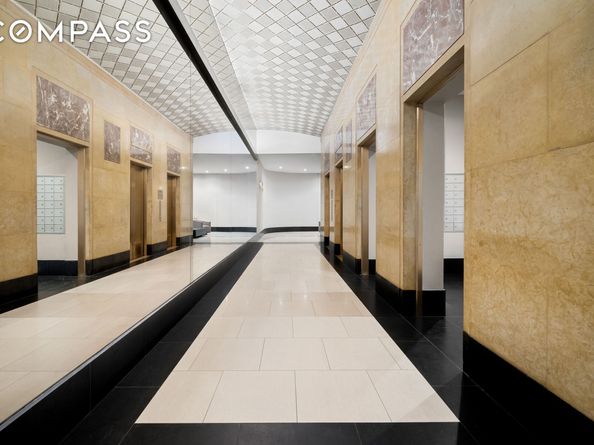 3 Hanover Square 18HJ, New York NY 10004
