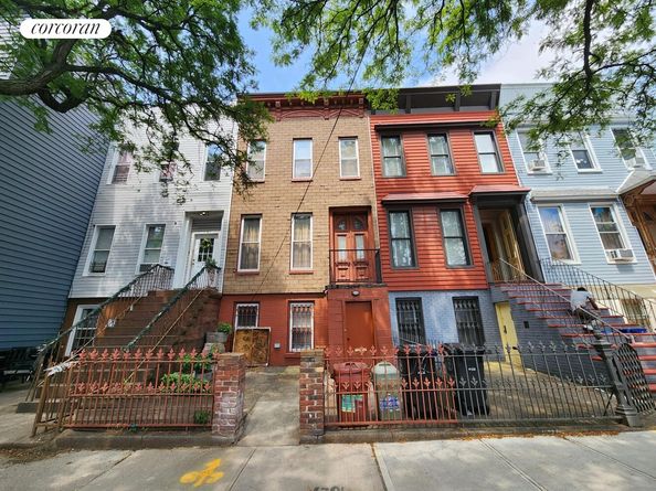 25 Goodwin Place, Brooklyn NY 11221