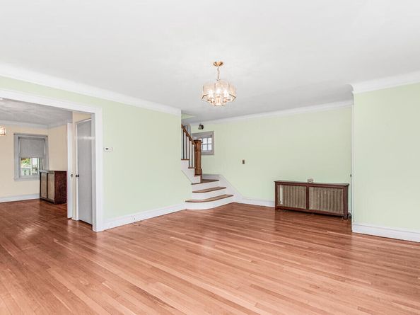 5621 Post Road, Bronx NY 10471