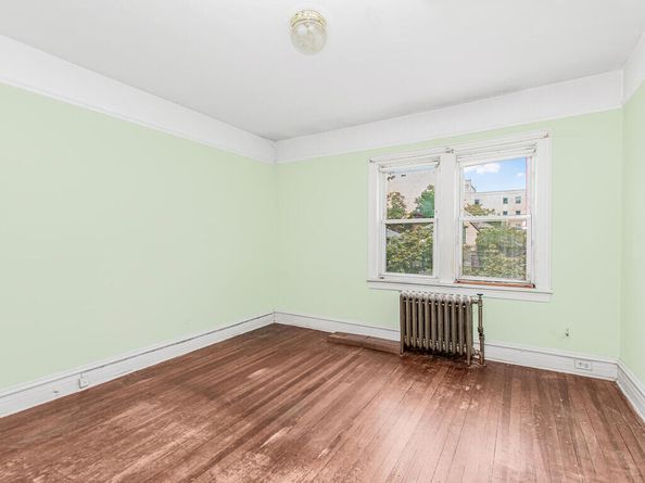 5621 Post Road, Bronx NY 10471