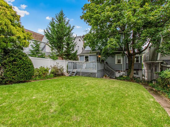 5621 Post Road, Bronx NY 10471