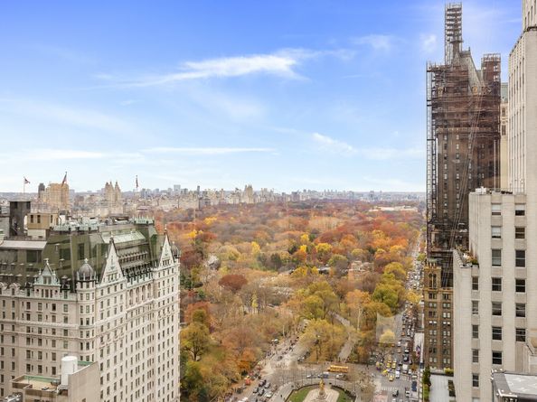 721 5th Avenue 33G, New York NY 10022