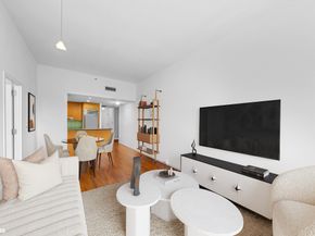 255 Hudson Street 8D, New York NY 10013