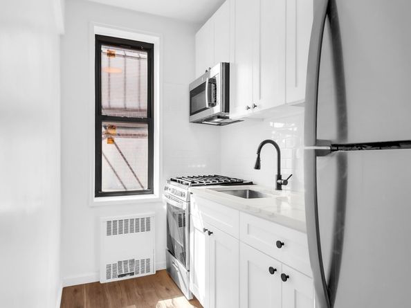 48-21 40th Street 5H, Queens NY 11104