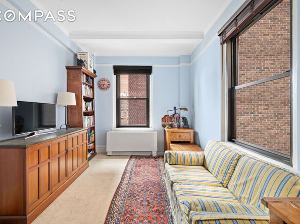 325 East 57th Street 11D, New York NY 10022