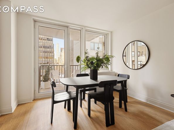 212 East 47th Street 11E, New York NY 10017