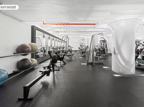 27-28 Thomson Avenue 228, Queens NY 11101