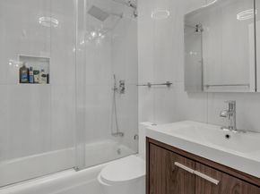 301 East 87th Street 3E, New York NY 10128