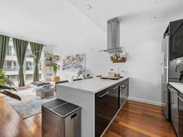 135 North 11th Street 3D, Brooklyn NY 11249-1498