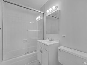345 East 80th Street 7D, New York NY 10075