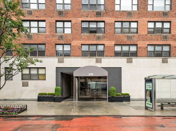 239 East 79th Street 4P, New York NY 10075